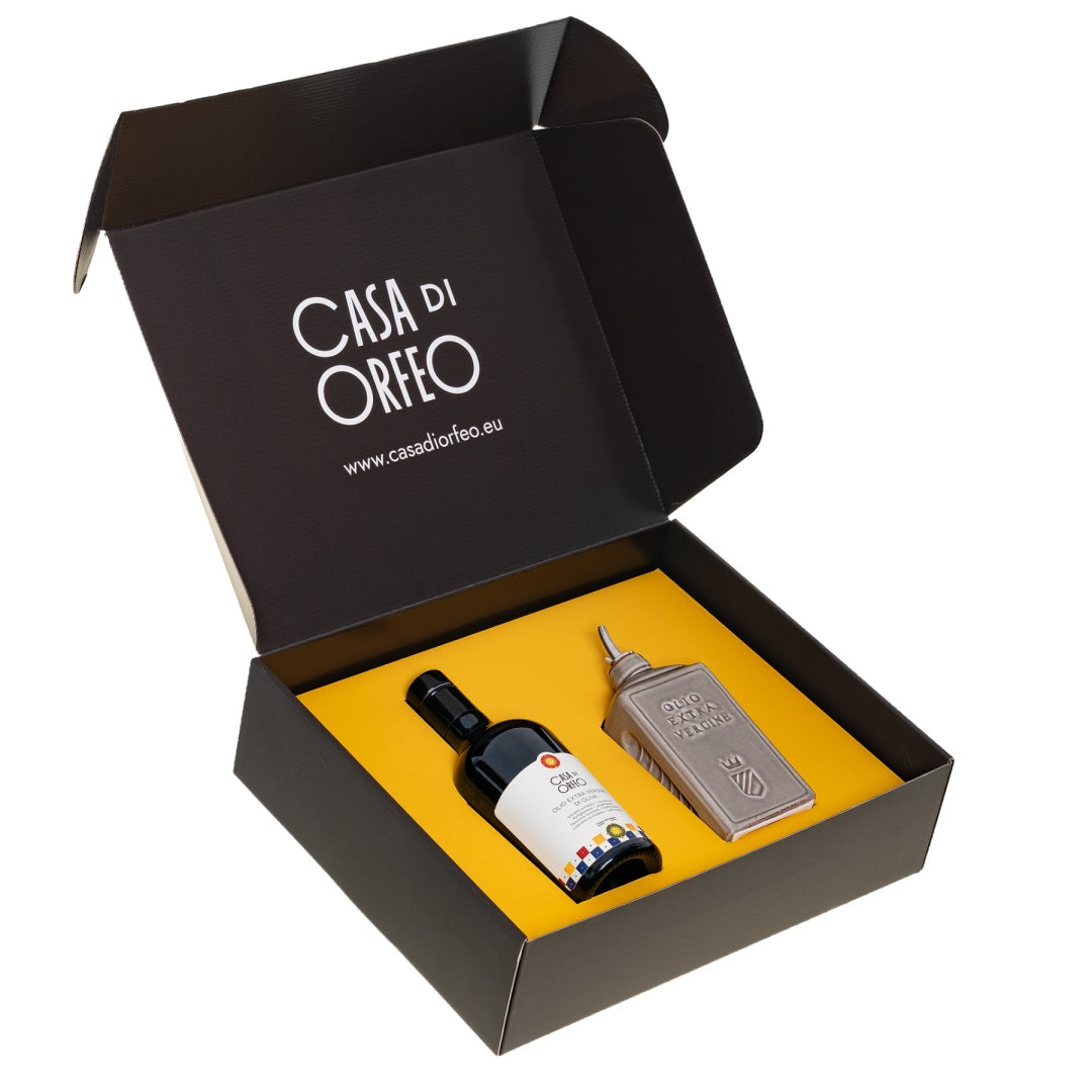 Italienisches Geschenk – natives Olivenöl extra (EVO) + Oliera Lattina Argilla 300 ml